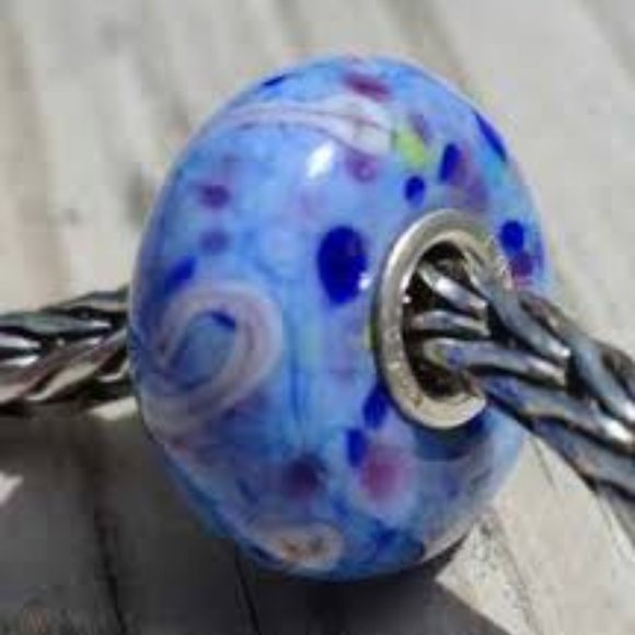 ISO I want to buy some trollbeads Do not purchase - Picture 10 of 11